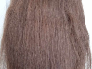 парик из натуральных волос.