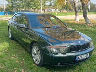 BMW 7 Series foto 3