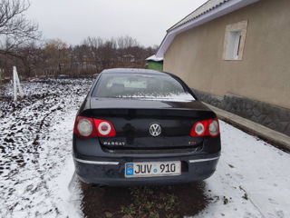 Volkswagen Passat foto 3