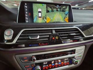 BMW 7 Series foto 8