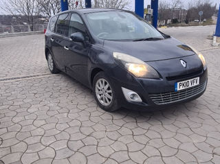 Renault Grand Scenic foto 3