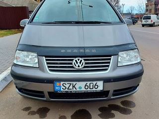 Volkswagen Sharan foto 5