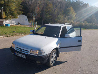 Opel Astra foto 4