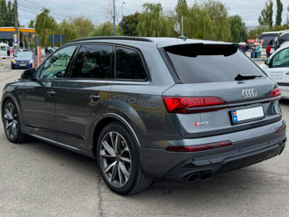 Audi SQ7 foto 7