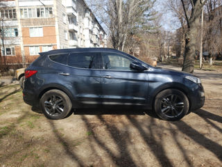 Hyundai Santa FE foto 1