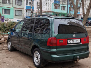 Volkswagen Sharan foto 5