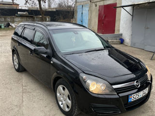 Opel Astra foto 2