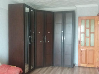 Apartament cu 2 camere, 59 m², Botanica, Chișinău foto 2