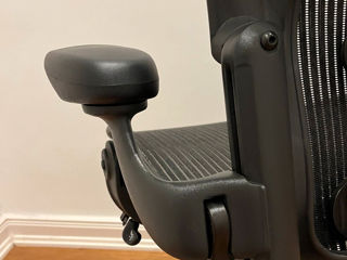 Scaun de birou / Эргономичное кресло Herman Miller Aeron SUA foto 4