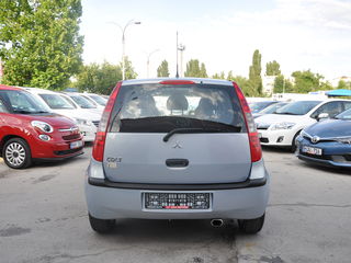 Mitsubishi Colt foto 5