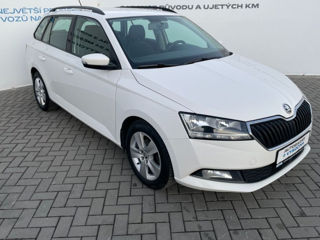 Skoda Fabia foto 2