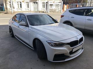 BMW 5 Series foto 9