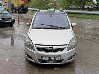 Opel Zafira foto 5