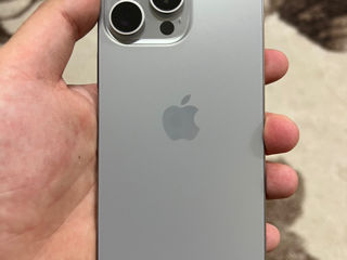 iPhone 15 pro max foto 2