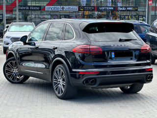 Porsche Cayenne foto 3