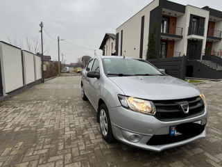 Dacia Logan foto 2