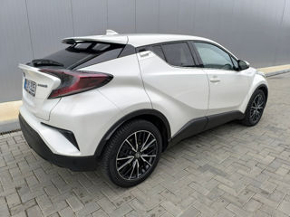 Toyota C-HR foto 5