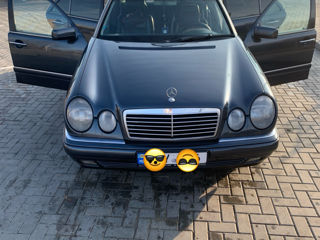 Mercedes E-Class