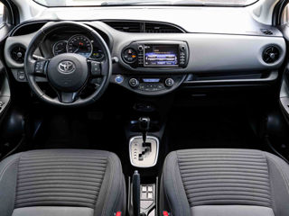 Toyota Yaris foto 7