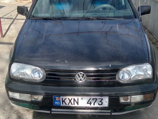 Volkswagen Golf foto 1