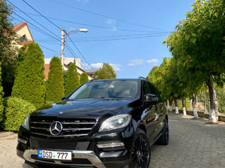 Mercedes M-Class