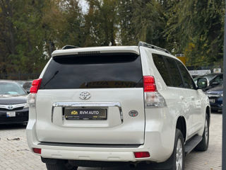 Toyota Land Cruiser Prado foto 5