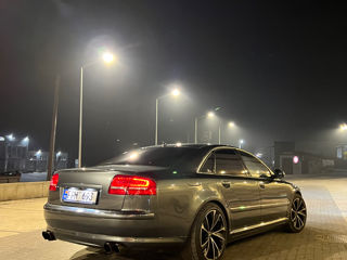 Audi A8 foto 4