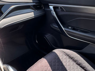 Geely Atlas Pro foto 7