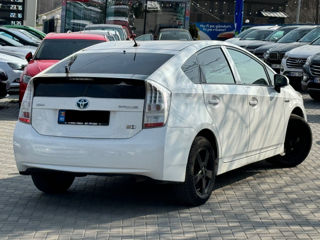 Toyota Prius foto 4