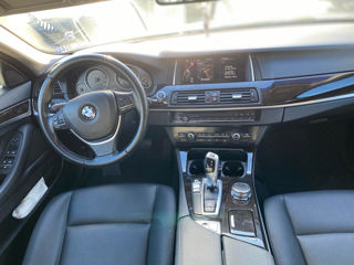 BMW 5 Series foto 9