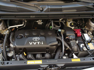 Toyota Scion foto 2