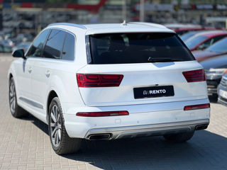 Audi Q7 7 Locuri - Chirie Auto - Прокат Авто foto 3