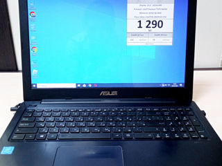 Laptopo ASUS E502N. Pret 1290 lei