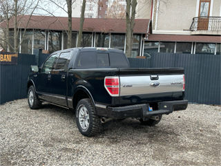 Ford F-150 foto 4