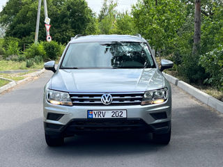 Volkswagen Tiguan foto 2