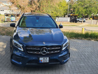 Mercedes GLA foto 1