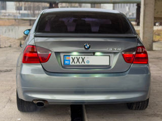 BMW 3 Series foto 5