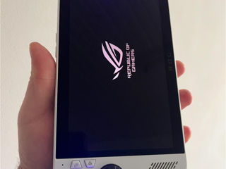 Asus Rog Ally Z1 foto 2