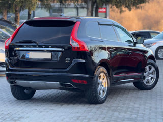 Volvo XC60 foto 3