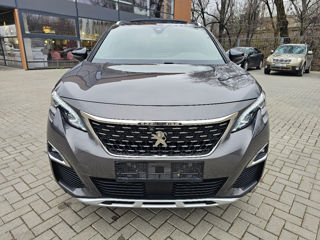 Peugeot 5008 foto 2