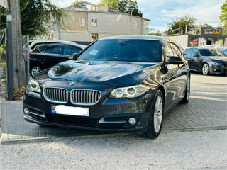 BMW 5 Series foto 2