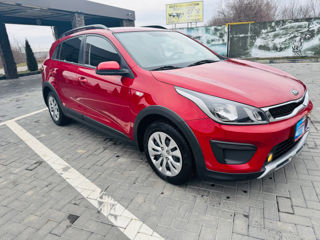 KIA Rio X-Line foto 2