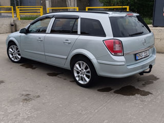 Opel Astra foto 3