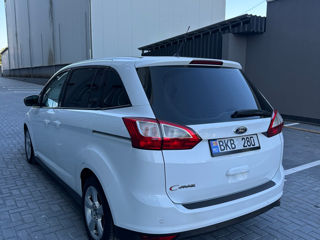 Ford Grand C-MAX foto 5