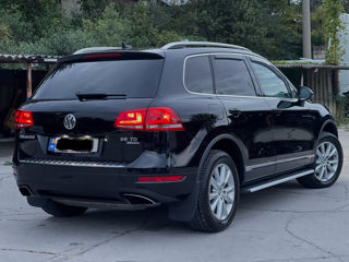 Volkswagen Touareg foto 4