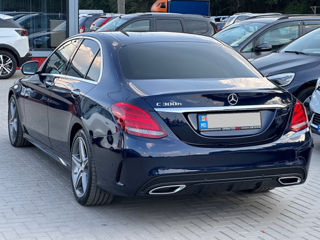 Mercedes C-Class foto 5