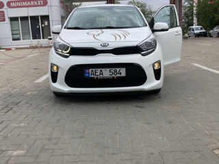 KIA Picanto foto 1