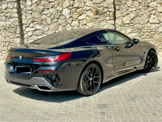 BMW 8 Series foto 5