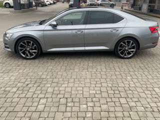 Skoda Superb foto 5