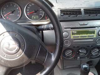 Mazda 3 foto 3